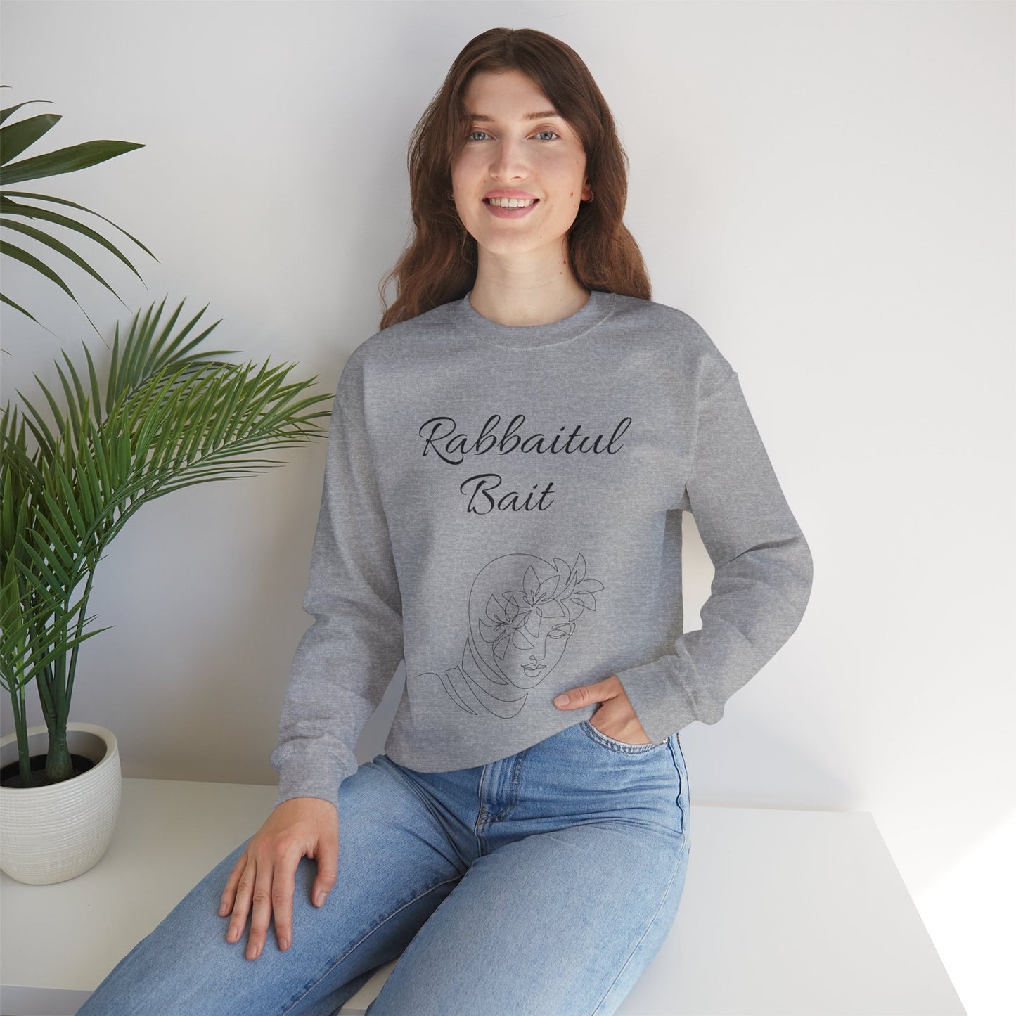 Islamic Sweatshirt Rabbaitul Bait (Queen of her home)