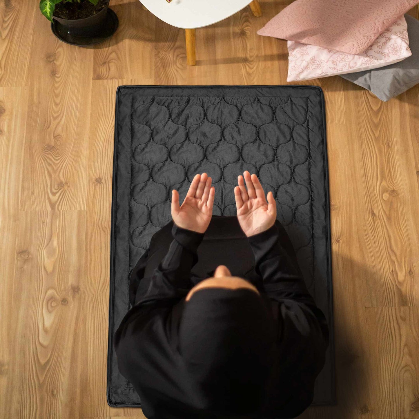 Luxury Velvet Rugs living Room and Prayer Mat